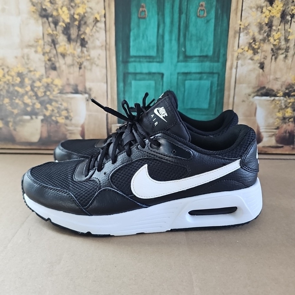 Nike Air Max SC Black White Athletic Running Sneakers CW4554-00 Women's Size 10